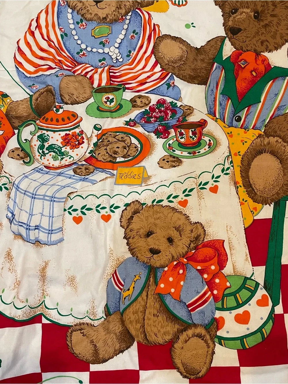 Vtg VIP TEDDIE'S TEA PARTY CRAFTING PANEL Crib  Quilt Wall Hanging 32”x 45”